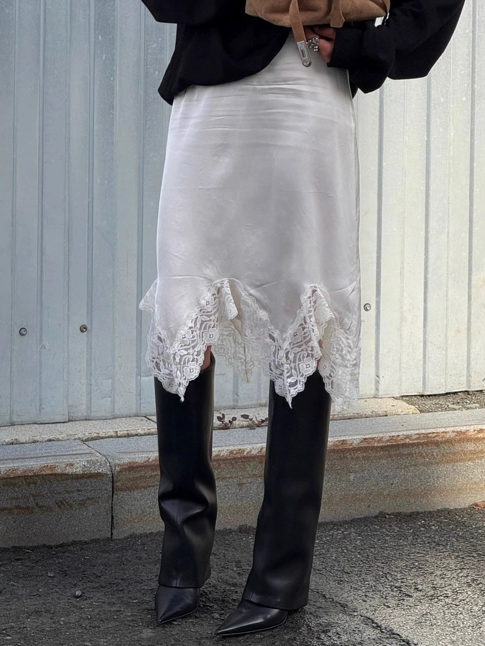 Forever 21 Fall Winter Elastic Waist Irregular Hem Lace Trim Skirt